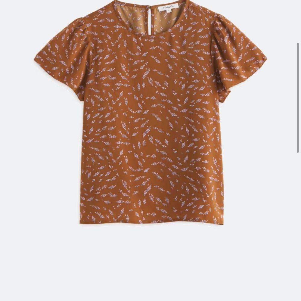 NWT Monday Fun Arabella Relaxed Blouse